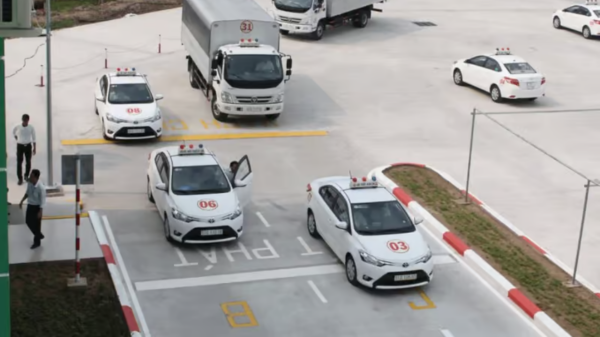 Đi học bằng lái xe tải hạng C cần những gì?