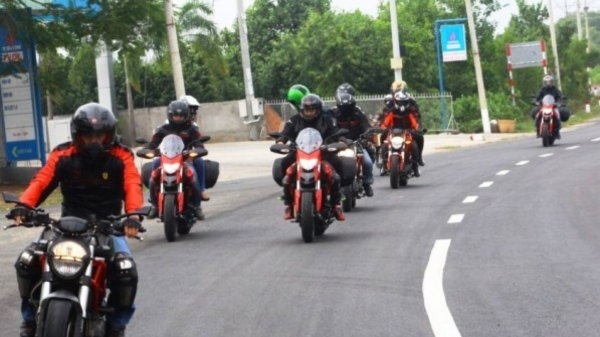 Học bằng lái moto hạng a2 mất bao lâu?