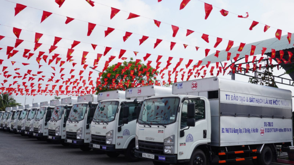 Học bằng lái xe tải hạng C tại Huyện Bình Chánh
