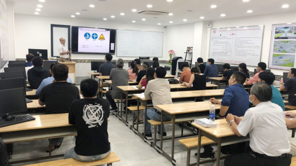 Học bằng lái moto hạng a2 tại Quận 2